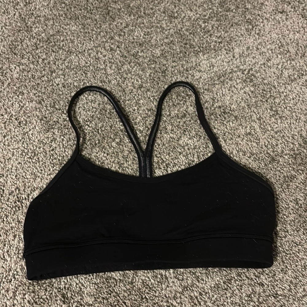 SOLD‼️ Black lululemon sports bra